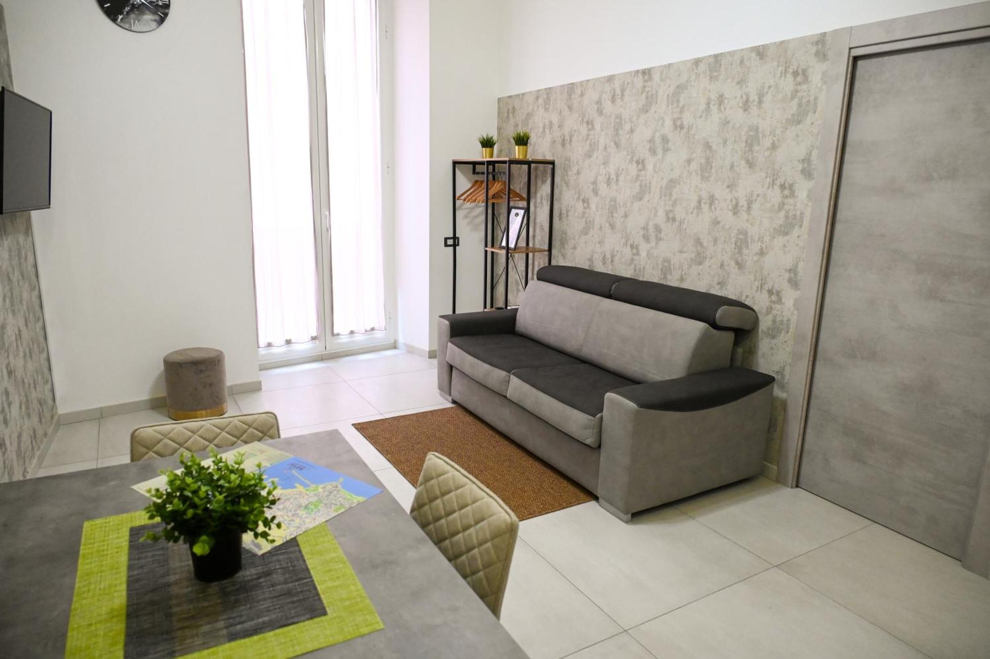 נאפולי Victry'S Houses Chiaia מראה חיצוני תמונה